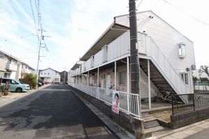 ニューファミール　並木東　Ａ