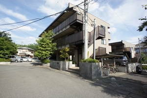 イーストヒル　Ⅱ 303号-1