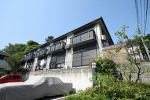 ゼルコバ　ハウス