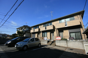 ドルフ桜丘　Ⅱ 102号-1