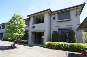 シャインステージＥ 201号-1