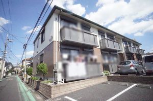 シャーメゾン中町