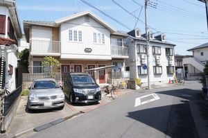 ブランシェ太田窪 201号-1