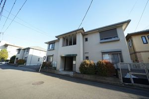 グレイスタウンＢ