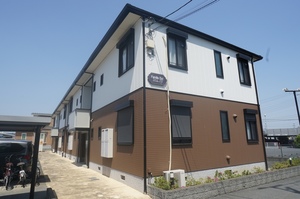 ファミーユ　イースト 103号-1