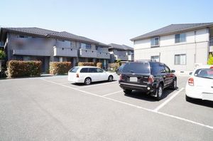 ヴエルドミールＳＯＧＡ　Ｅ館