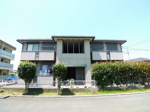 バリュージュ伍番館 202号-1