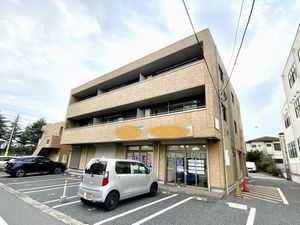 シャーメゾンＯＩＳＯ壱番館 201号-1