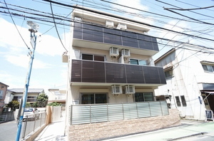 Ｌｕｍｉｅｒｅ　Ｍ