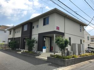 メゾンガーネット 202号-1