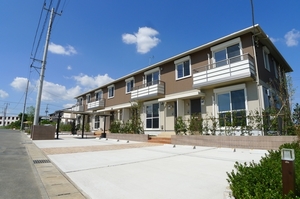 メゾンドール船戸 201号-1