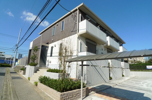 Ａｍｂａｓｓａｄｏｒ　Ｈｉｌｌｓ