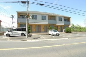 シャーメゾン 201号-1