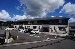 ジュネス壱番館 205号-1