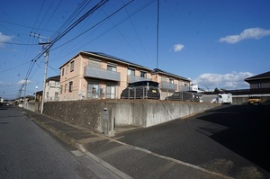 フランボワーズ請西東Ａ棟 202号-1