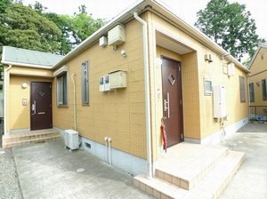 シャルムメゾンＡ・Ｂ 101号-1