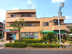 ドミ－ル弦巻 202号-1