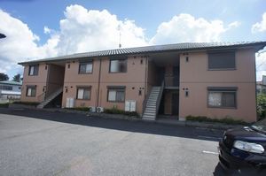 メゾン・ド・ふるらーじゅＡ 205号-1