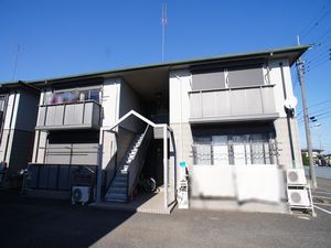 ハイツ・ルミエールＢ