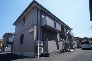 シャーメゾンしらさぎＡ 202号-1