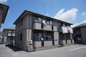 メゾン・ド・シャンテＢ 202号-1