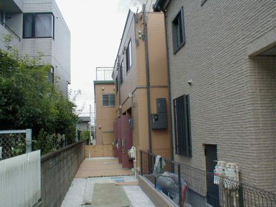 プレジール烏山102-1