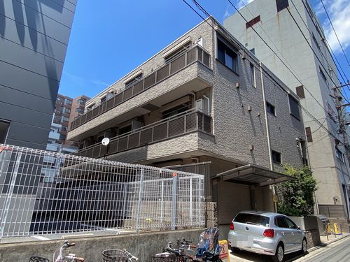 Ｍａｉｓｏｎ　ｄｅ　ｆａｍｉｌｌｅ