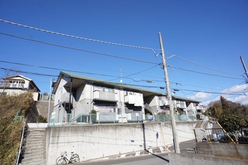 シャーメゾン壱番館