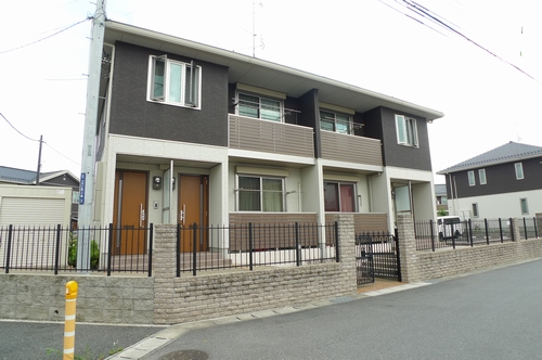 エールスト　ヴィラＡ