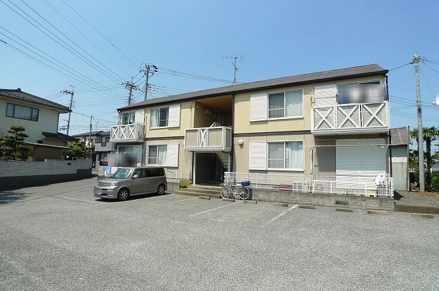 ナディアクレセントハナワＡ