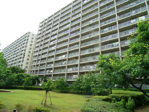 志木ニュータウン中央の森参番街８号棟