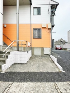 ヴァンティアン市川 201号-12