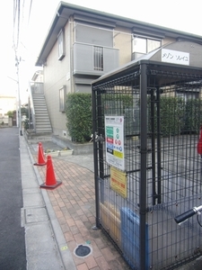 メゾンソレイユ 201号-3