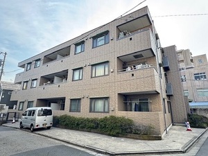 シャーメゾン・フローラ 201号-2