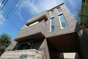 Ｂｅｌ　ｐｉａｎｏ 301号-1