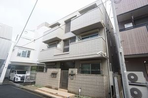 シャーメゾン北青山