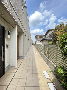 ヴィラ　フロイント 203号-12