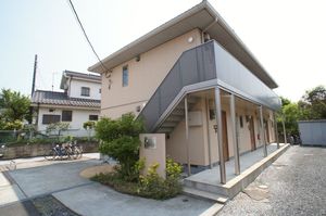 Ｓｃｈｏｎ　Ｖｉｌｌａ 103号-1