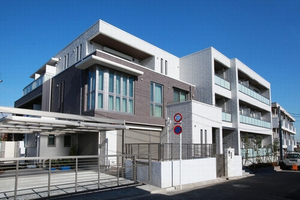 イーグルハウス 111号-1