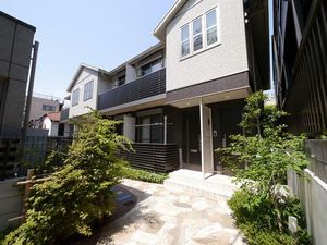 Ｇｒａｎｄ　ｃｈａｒｉｏｔ　Ｋ