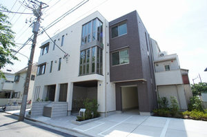 Ａｒｉｅｓ 303号-1