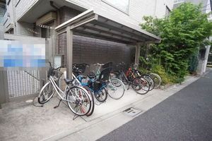 スリーエイトナイン 302号-12