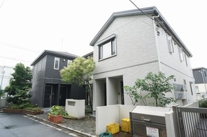 ラウローラ緑ヶ丘 203号-1