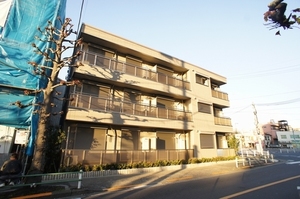 ブレッザ　フィオーレ 303号-1