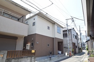 ファミーユ元町 101号-1