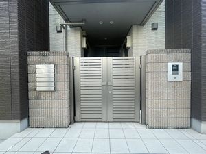 シャーメゾン　ソレイユ 302号-14