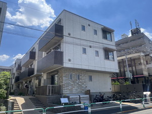 Ｅｃｒａｒｇｅ　Ⅱ