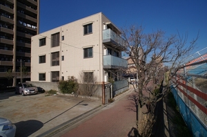 ハウス リヴィエール 302号-13