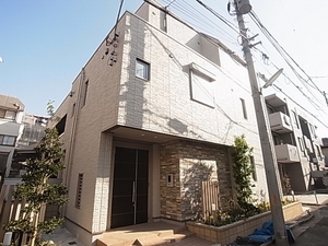 ラ・セゾン 302号-2