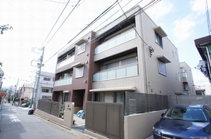 ブルーノ初台Ａ